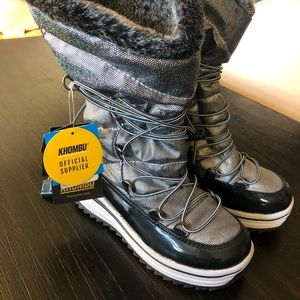 NWT Girls Khombu faux fur-lined boots size 1